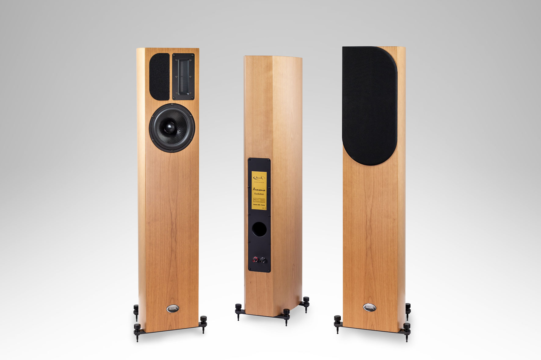 Apertura very specific cabinet shape