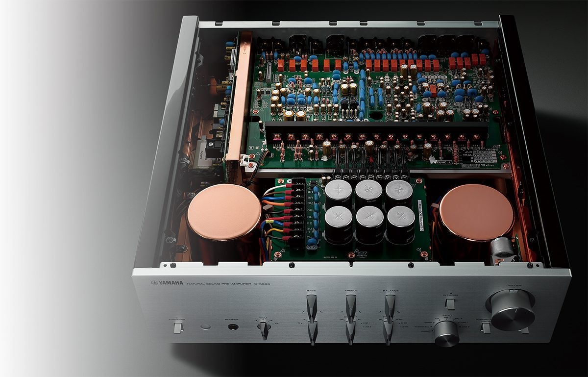 Floating and Balanced Pre-amplifier